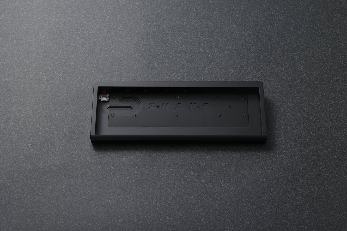 [Group Buy] KEZEWA Snake 60% Mechanical Keyboard Kit
