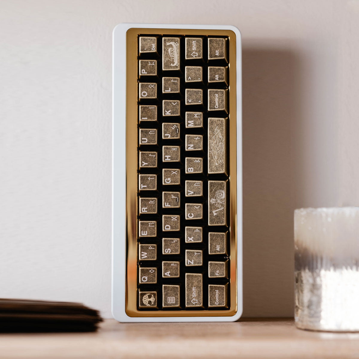 [GB] Awekeys Viking Antiques Full Metal Keycaps - Base Kit