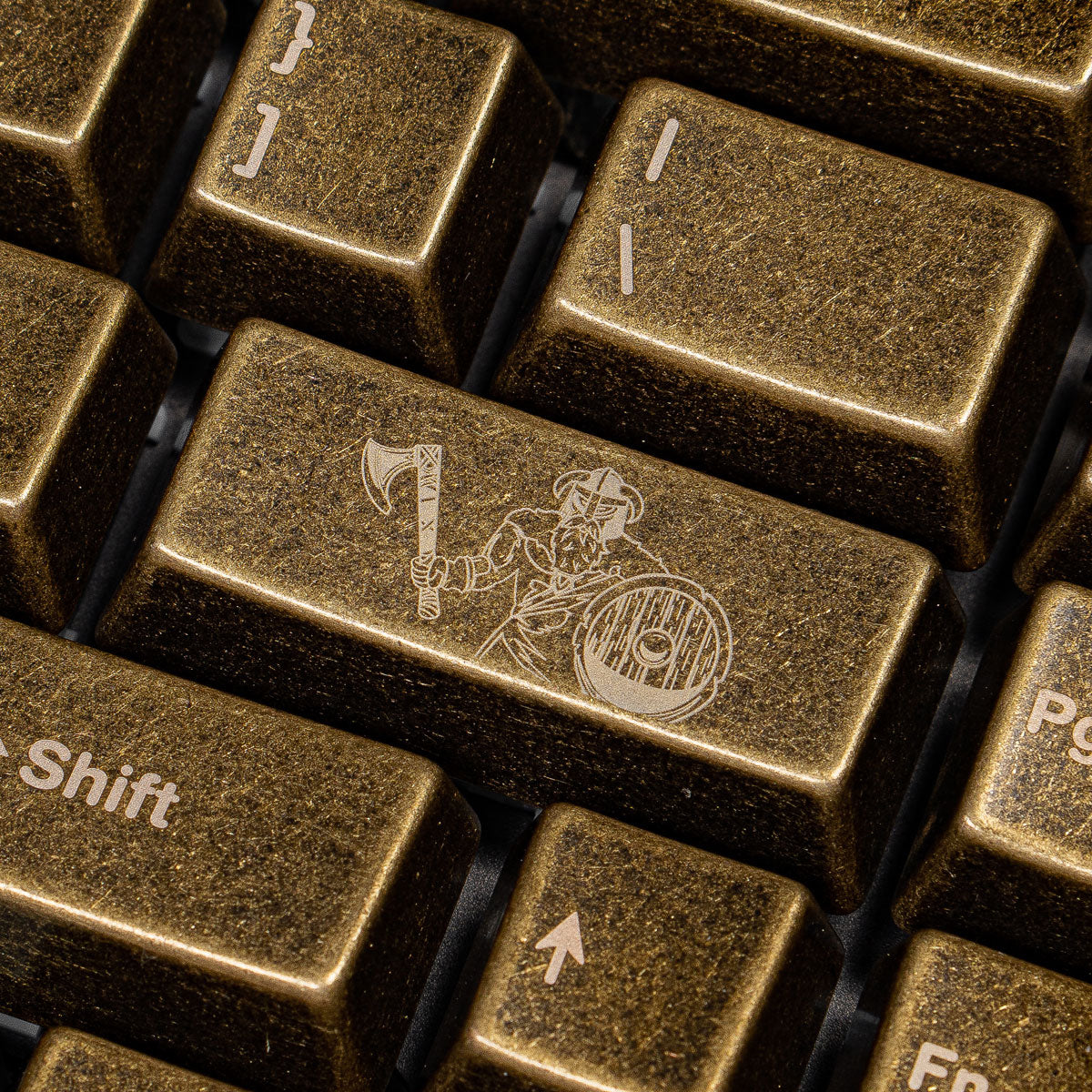 [GB] Awekeys Viking Antiques Full Metal Keycaps - Base Kit