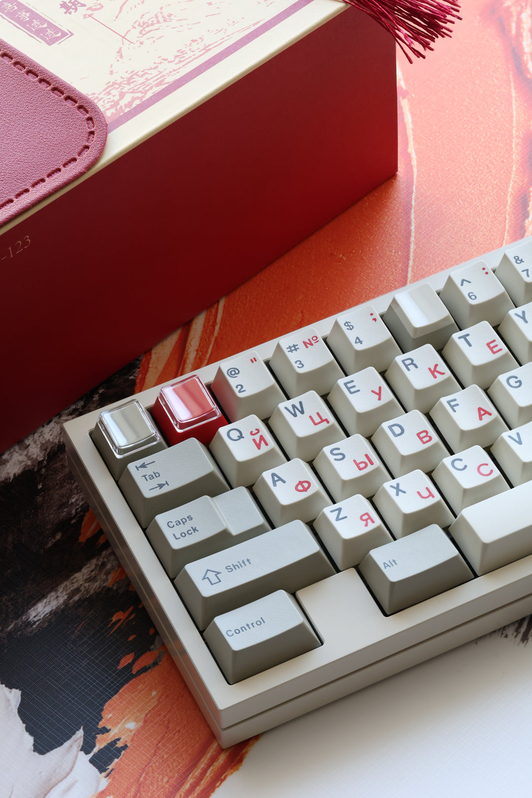 [In-stock] JTK Beige Cherry Profile PBT&ABS Tripeshot Keycap Set