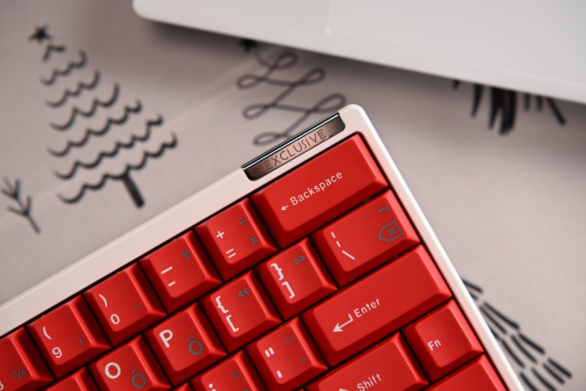 JTK R.W.G IRISH Cherry Profile ABS&PBT Doubleshot Keycap Set