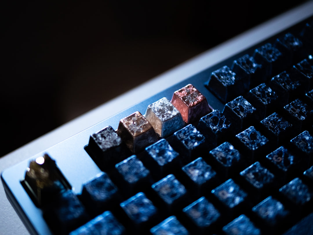 [GB] Awekeys Wild Ice Metal Keycaps Set