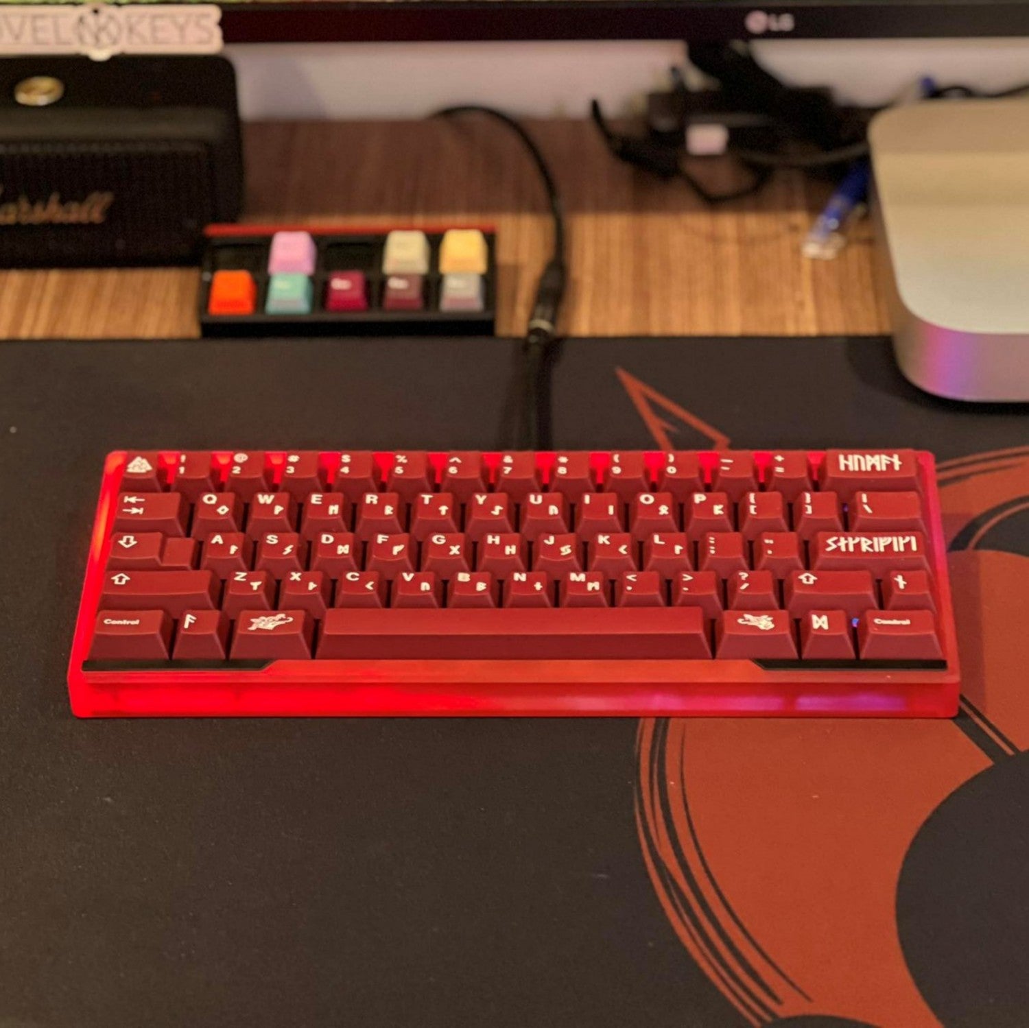 Nuxros sebas60 Red PVD Black 自作キーボード Nuxros sebas60 Red PVD Black 自作キーボード Nuxros sebas60 Red PVD